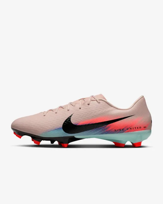 Nike Zoom Mercurial Vapor 16 Academy FG/MG United 002 Pack product display IM8521 600 23114 Visual look at Nike Zoom Mercurial Vapor 16 Academy FG/MG United 002 Pack in the main image
