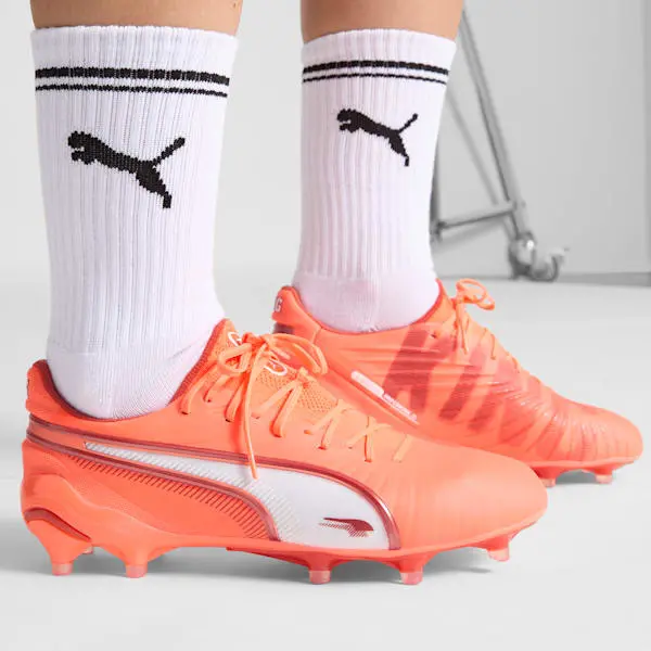 Puma Wmns King Ultimate FG AG 'Unlimited Pack' product photo with a gallery presentation